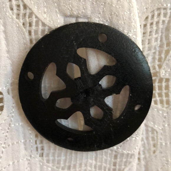 Chico white one button jacket.Applicade look . - Picture 6 of 7